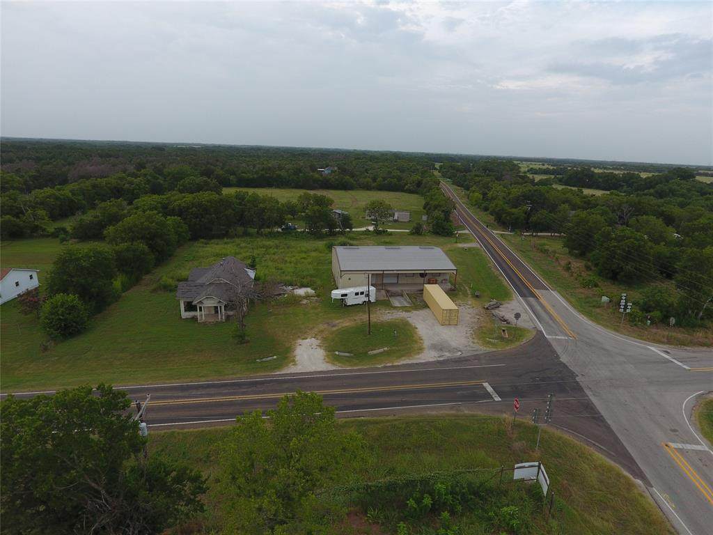 13332 Fm 744 - Photo 1