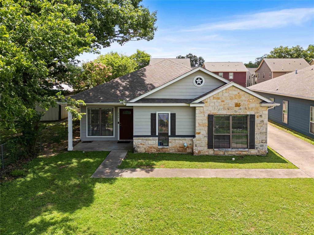 200 Garden Drive - Photo 1