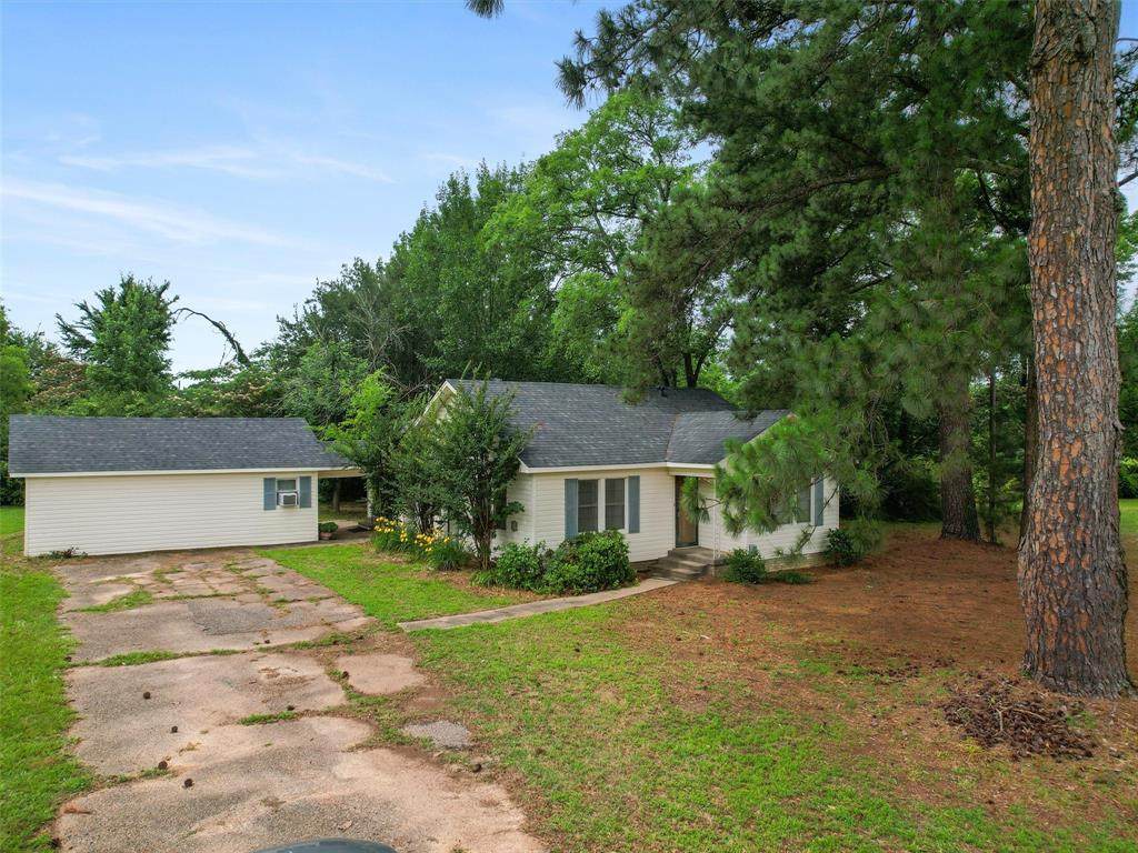 3673 Fm 49 - Photo 1