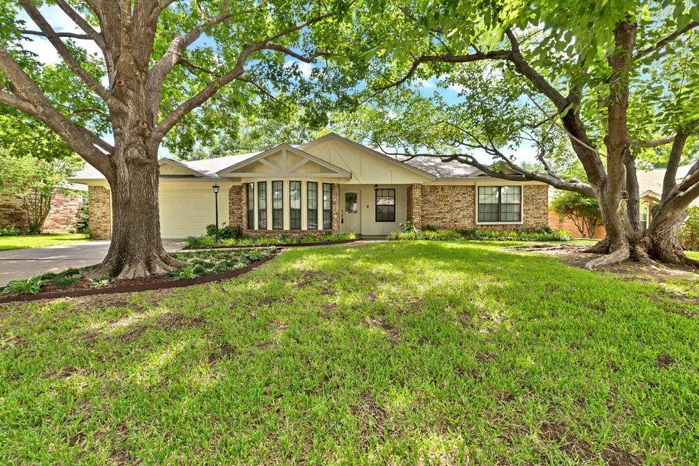 7254 Hialeah Circle - Photo 1