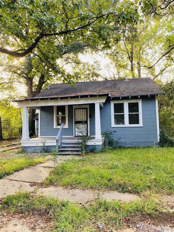 2413 Queens Highway - Photo 1