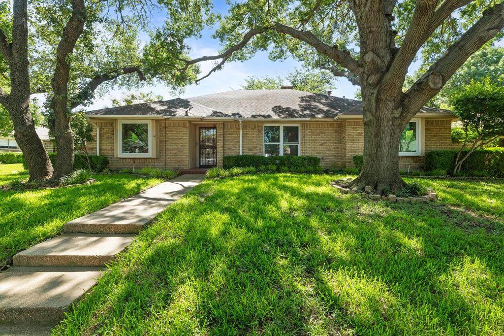 12612 Whispering Hills Drive - Photo 1
