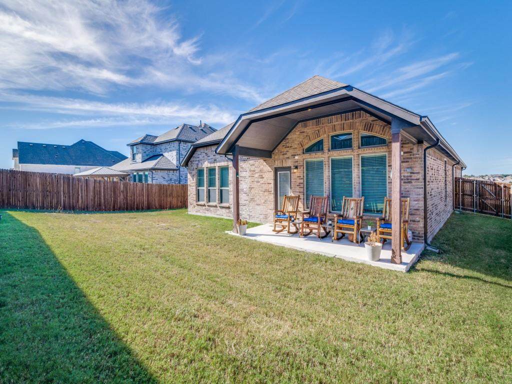 1523 Green Meadows Way - Photo 1