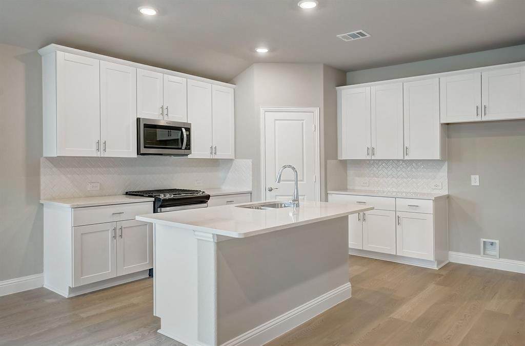 2225 Currents Road - Photo 1