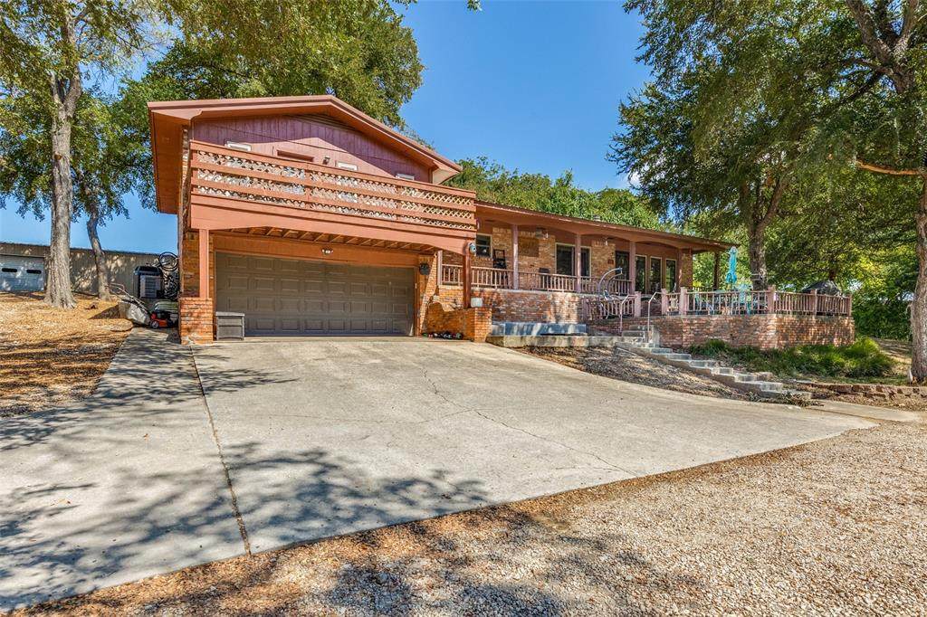231 Hickory Street - Photo 1