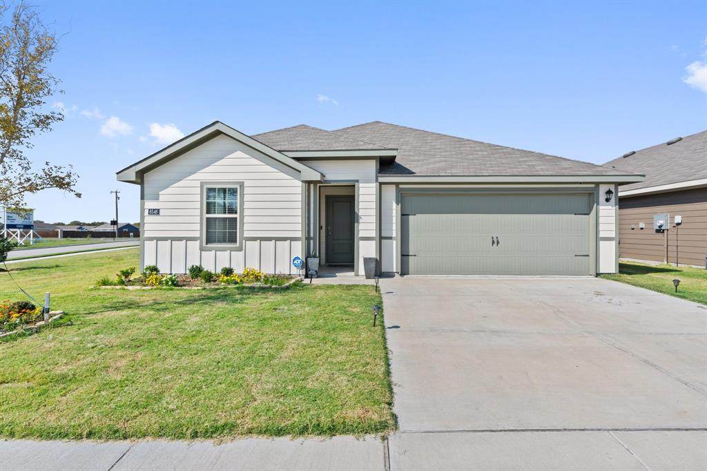 6546 Sand Dune Way - Photo 1