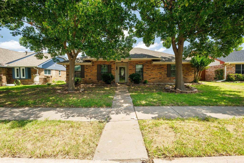 7305 Ridgeview Drive - Photo 1