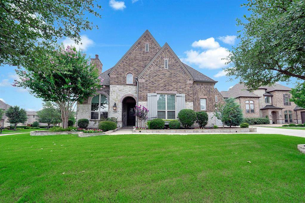 3516 Millbank - Photo 1