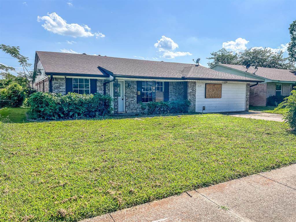 2625 Westview Drive - Photo 1