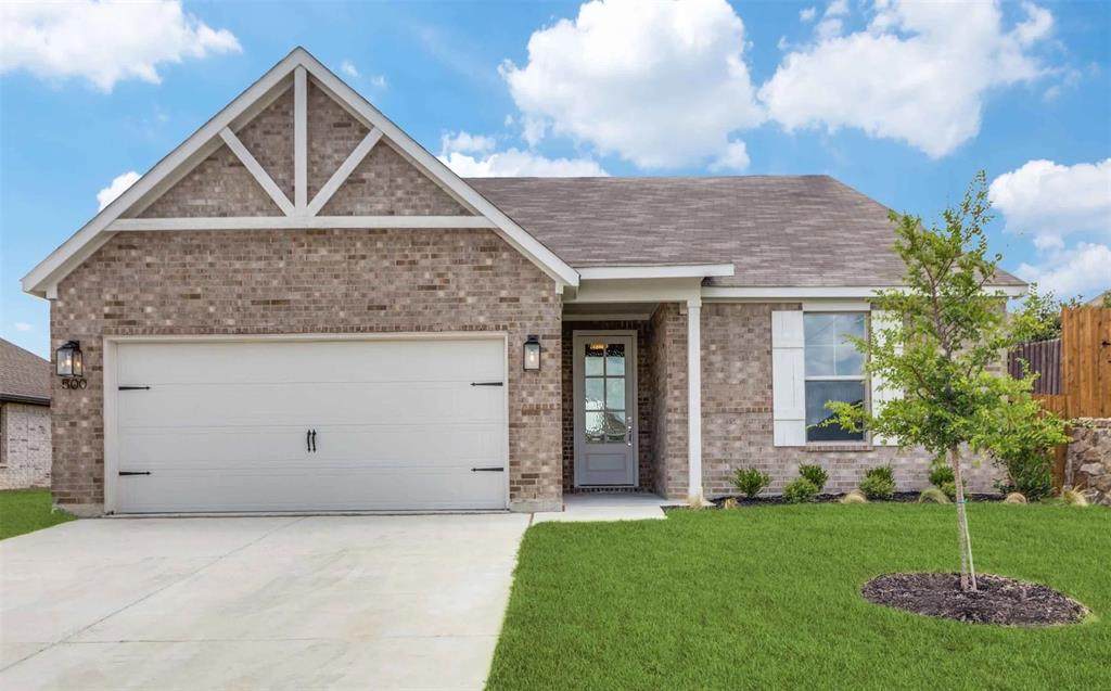 500 Lakeway Lane - Photo 1