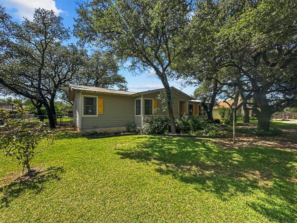 402 Williams Street - Photo 1