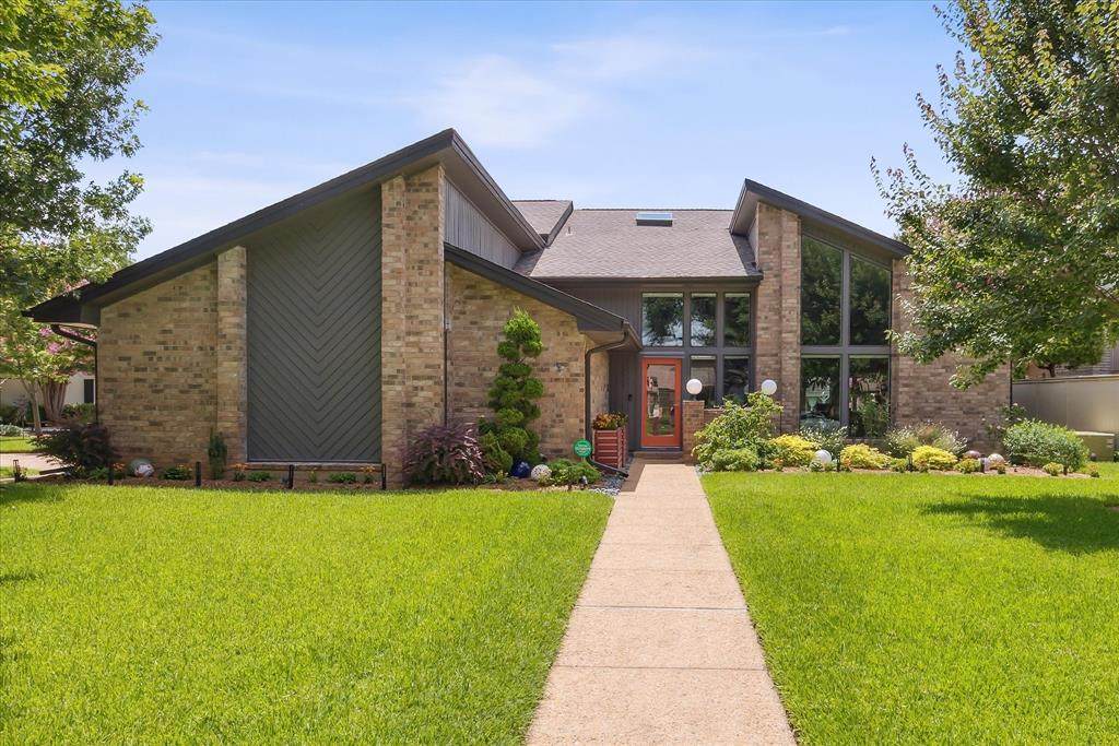 1517 Waltham Court - Photo 1