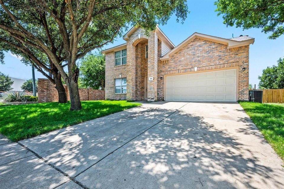 101 Heritage Drive - Photo 1