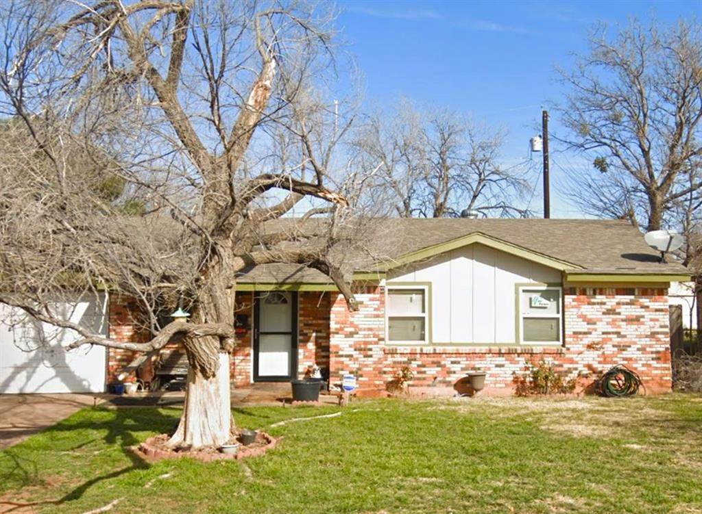 4918 5th Street - Photo 1