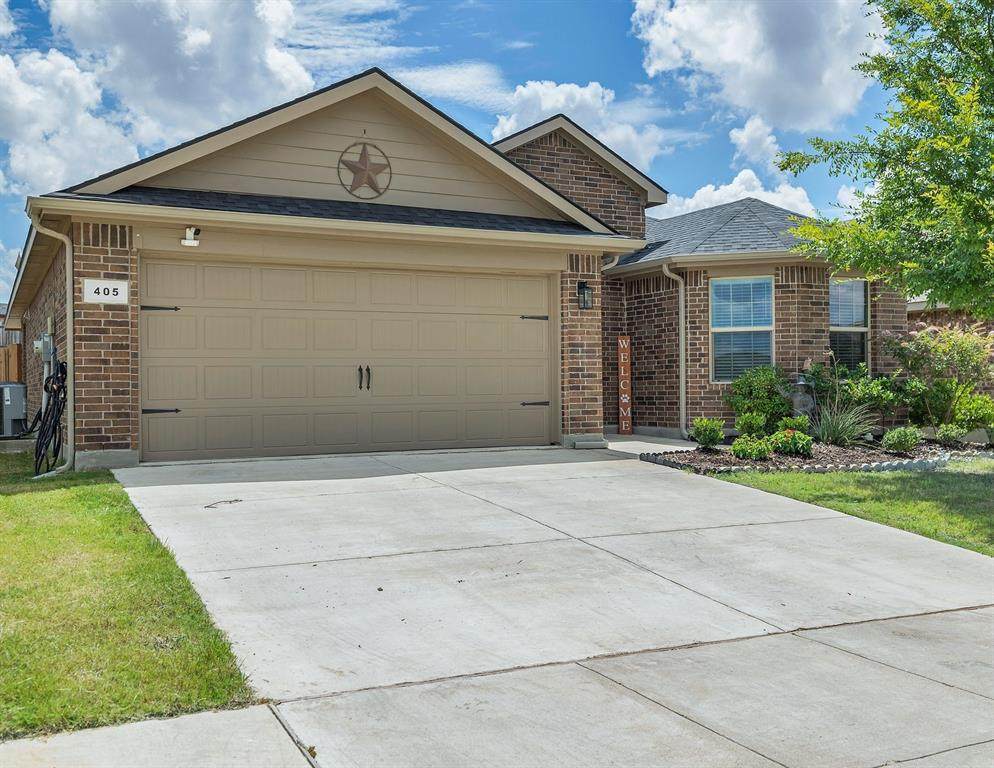 405 Houndstooth Drive - Photo 1