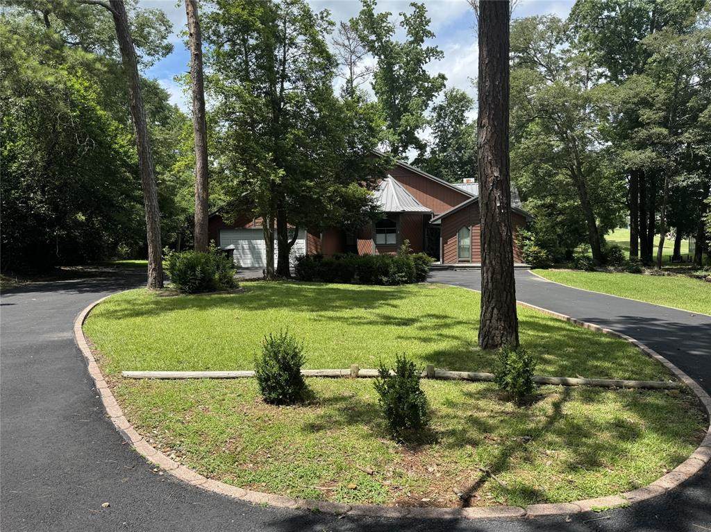 496 Greenbriar Trail - Photo 1