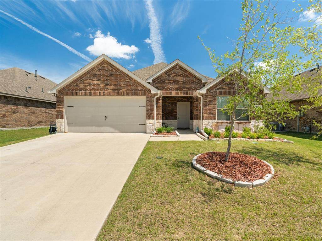 710 Range Drive - Photo 1