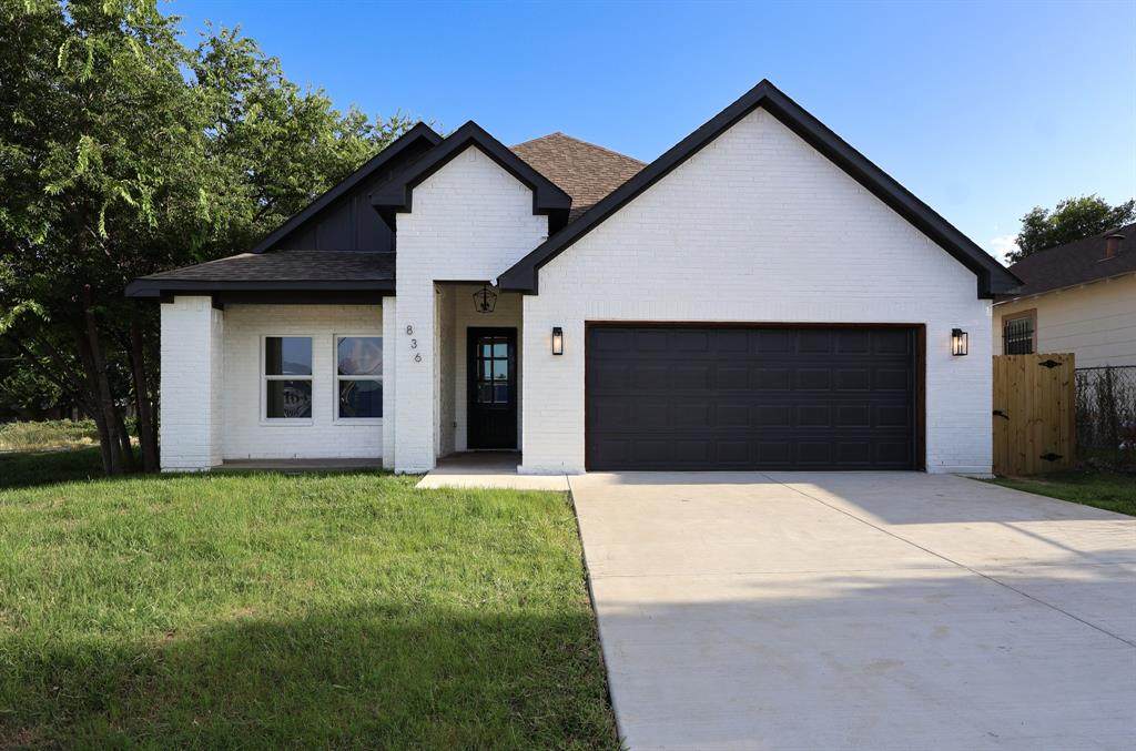 836 Arlington Avenue - Photo 1