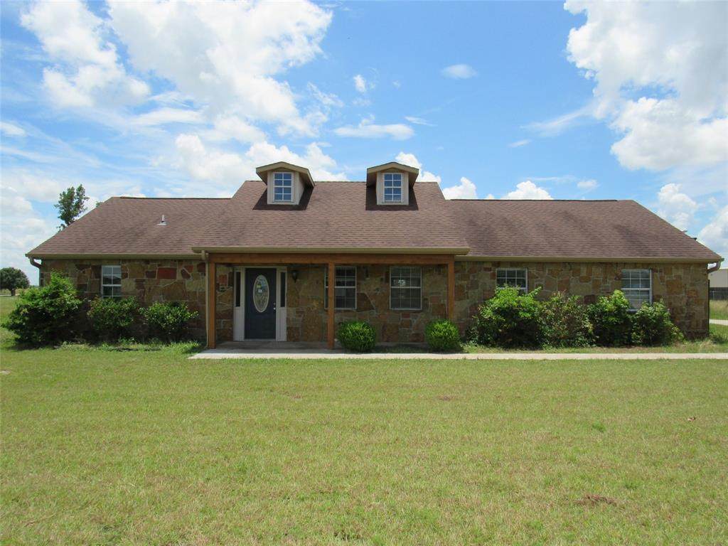 200 Hatter Drive - Photo 1