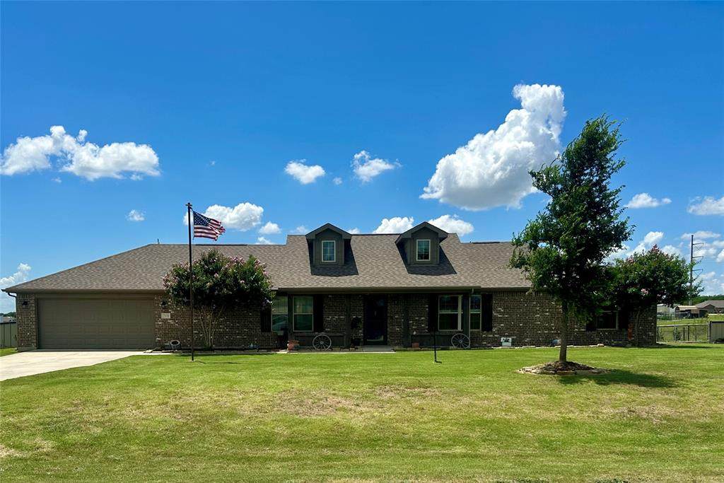 219 Live Oak Lane - Photo 1