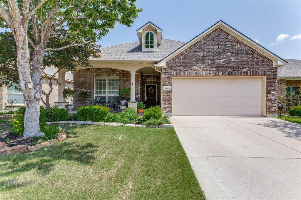 1420 Zanna Grace Way - Photo 1