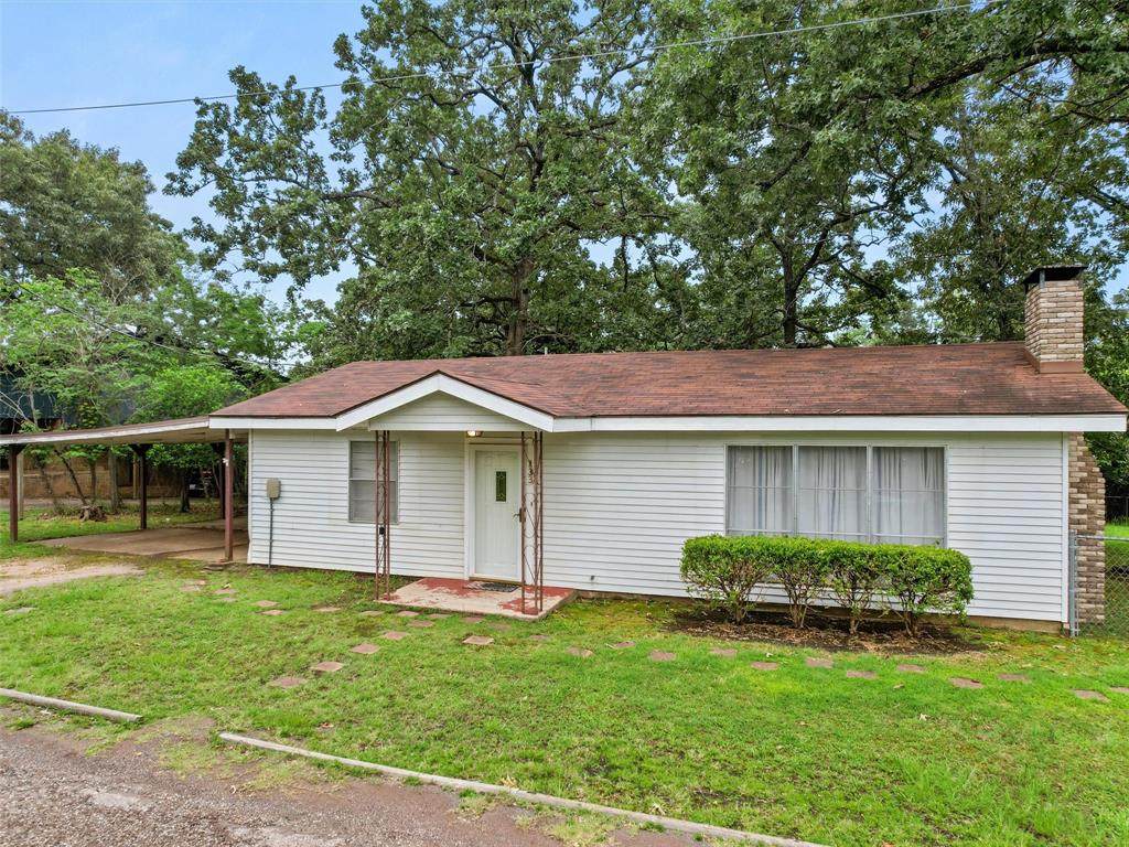 133 Dogwood Street - Photo 1