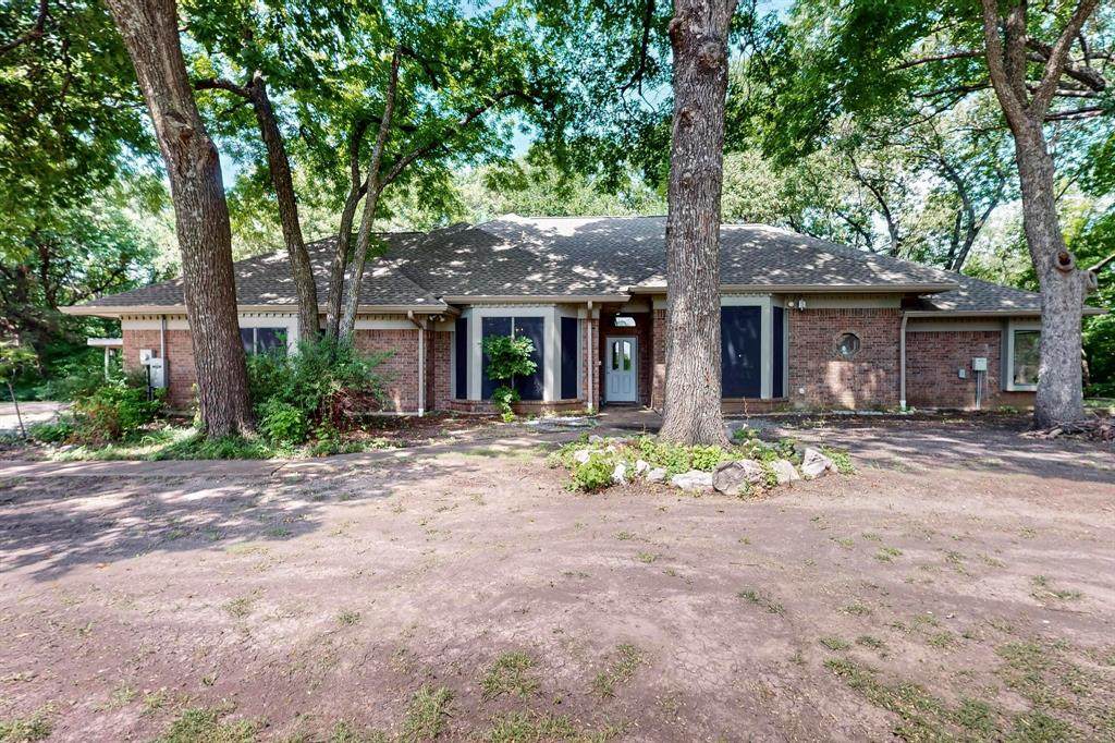 11208 Mason Drive - Photo 1