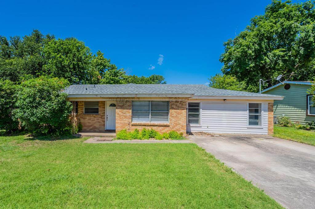 1030 Warden Street - Photo 1