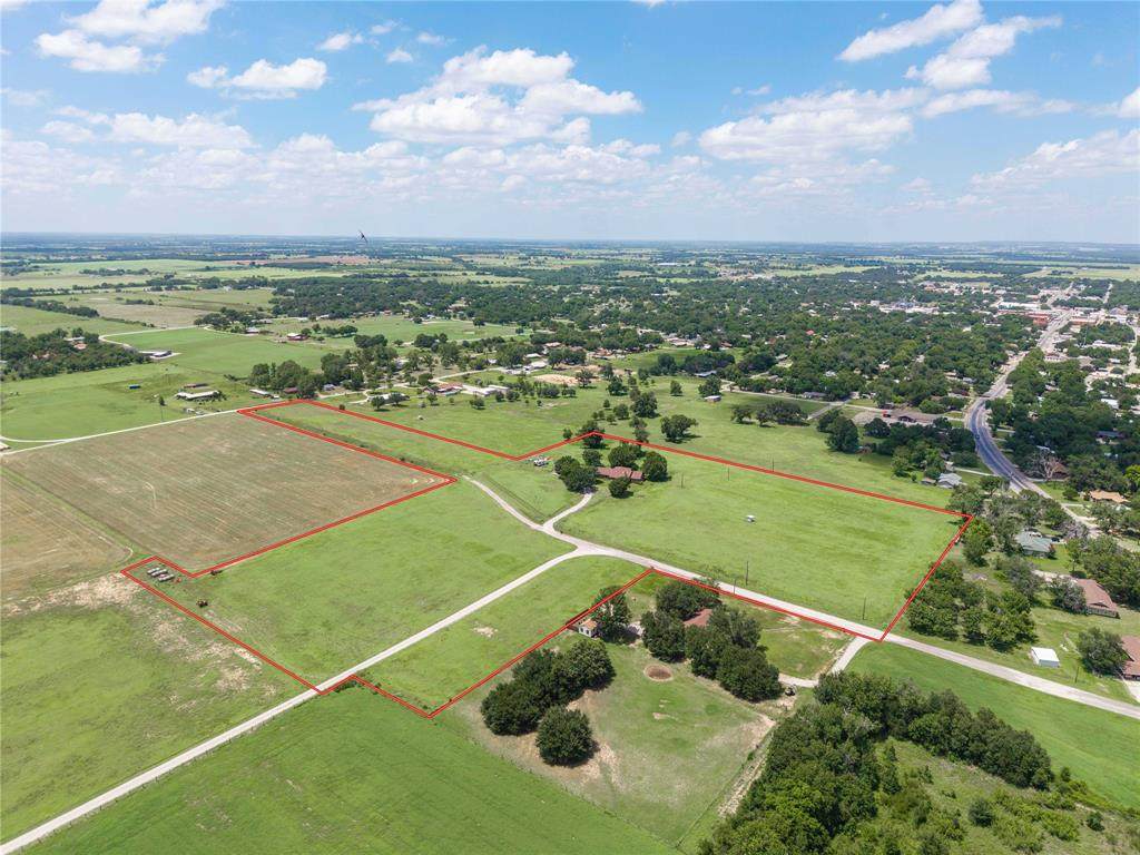 300 County Road 4511 - Photo 1