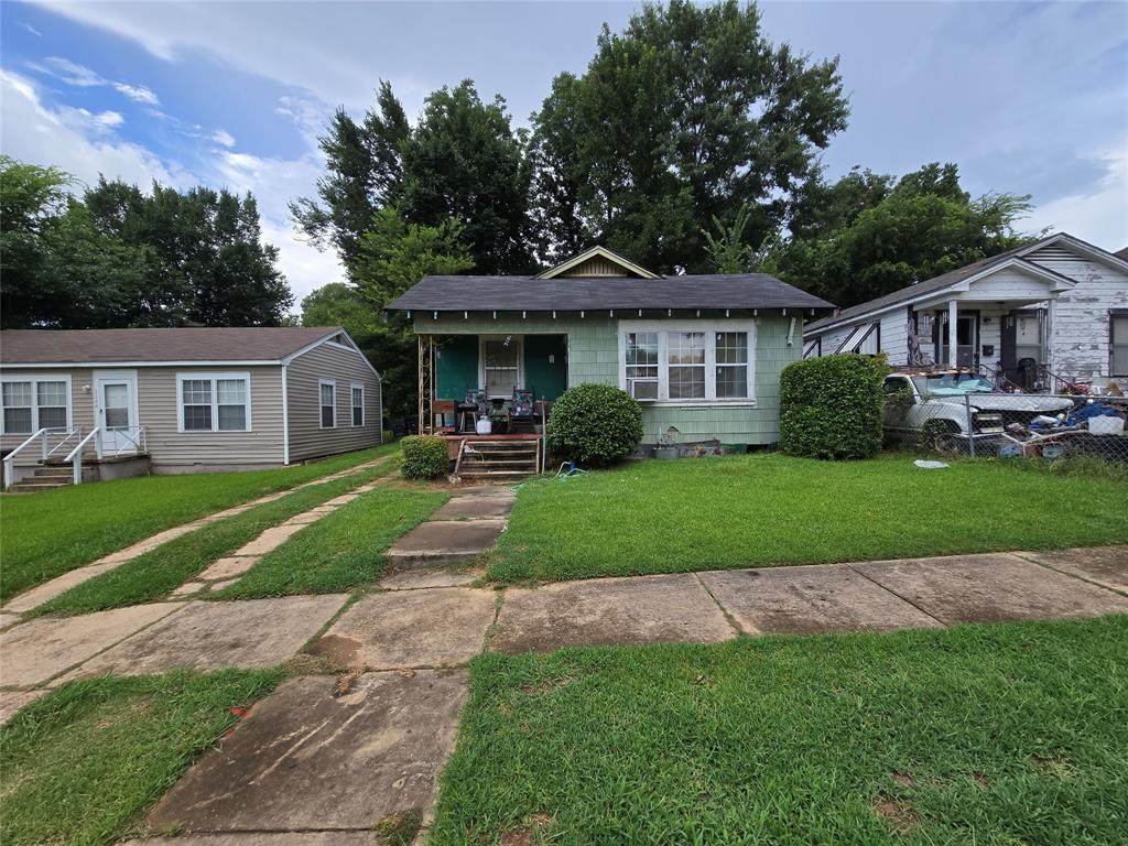 3140 Stonewall - Photo 1