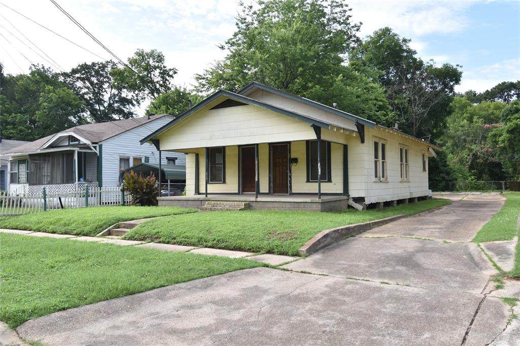 2527 Emery Street - Photo 1