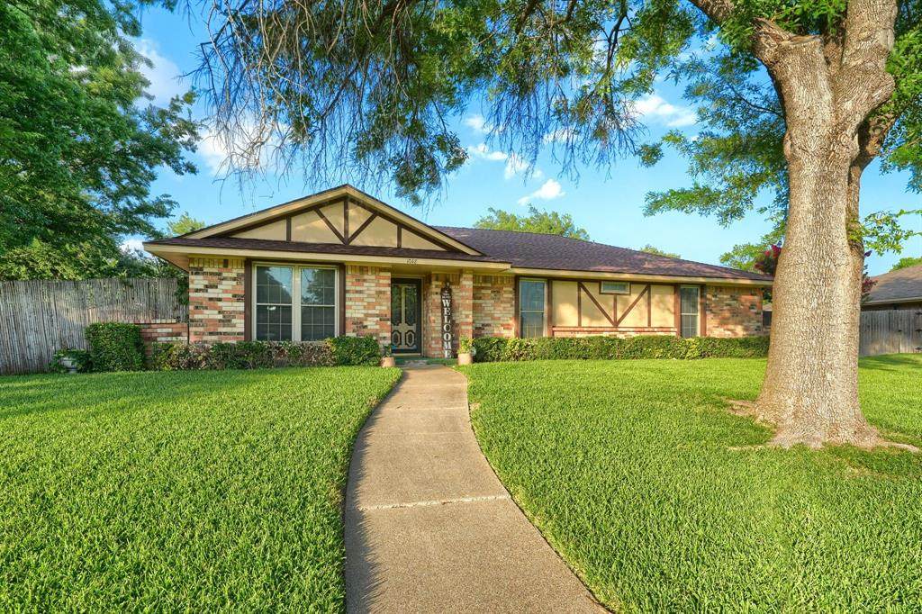 1048 Sherod Drive - Photo 1