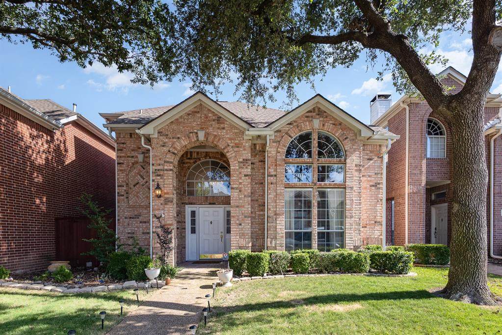 6024 Thursby Avenue - Photo 1