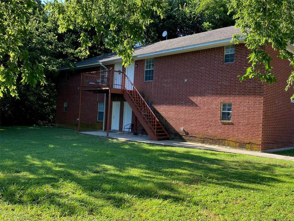105 Wilson Street - Photo 1