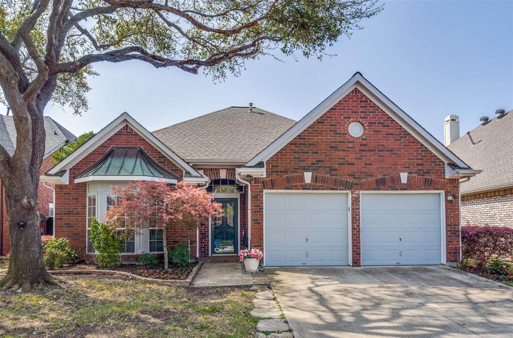 3784 Lakeway Court - Photo 1