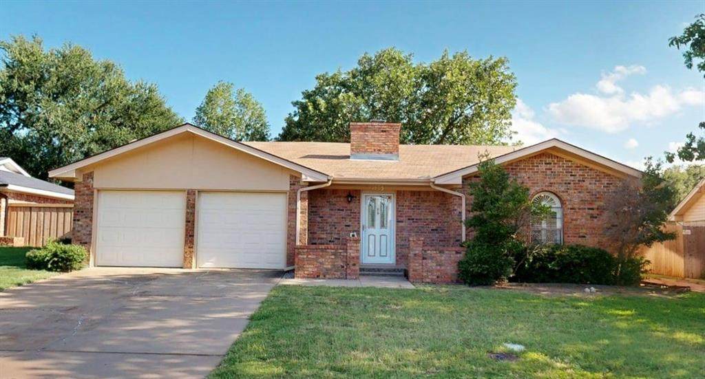 1709 Cliffside Drive - Photo 1
