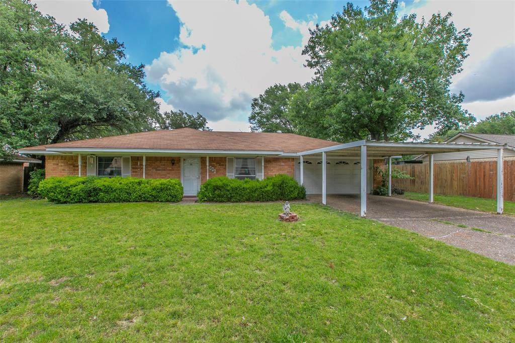 1002 Briarwood Street - Photo 1