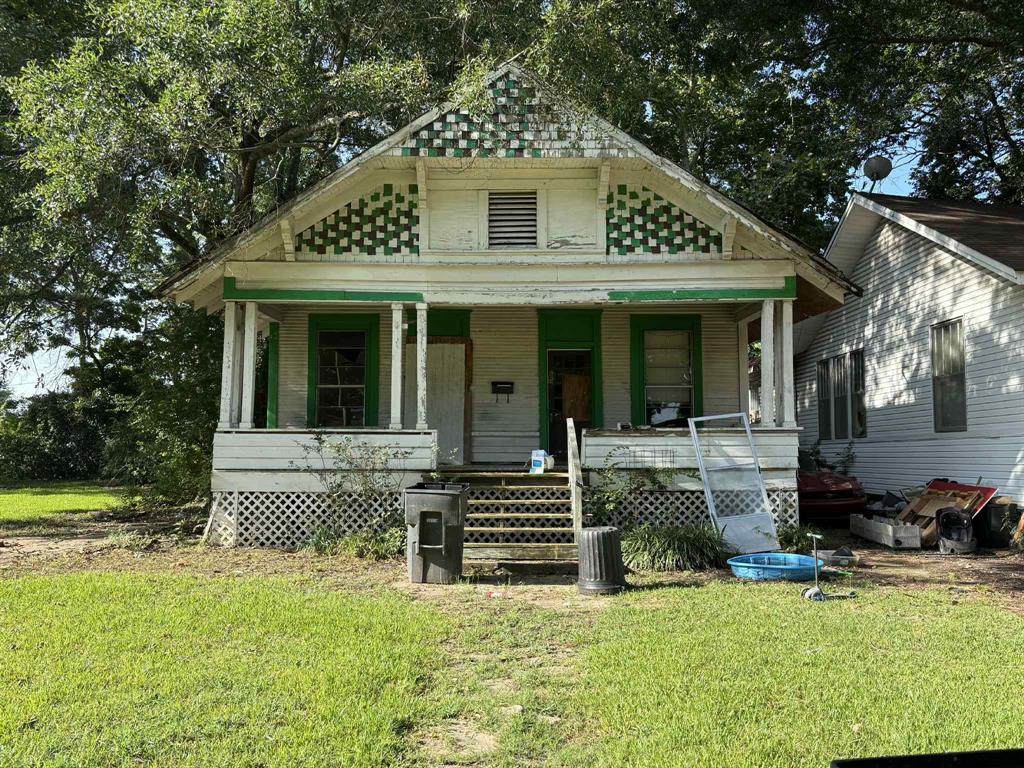 235 Vine Street - Photo 1