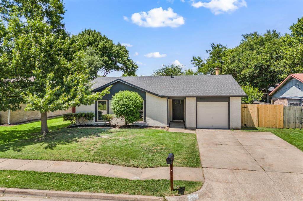 7005 Lincolnshire Lane - Photo 1