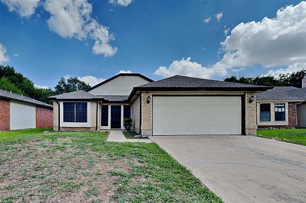 4224 Staghorn Circle - Photo 1