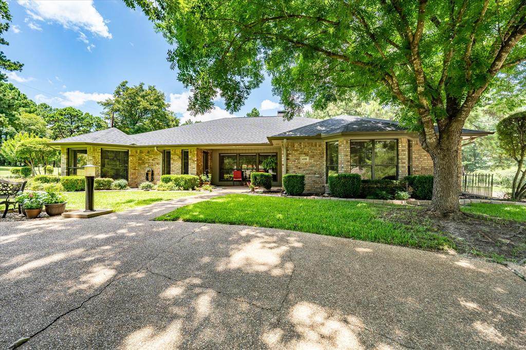 1165 Greenbriar Trail - Photo 1