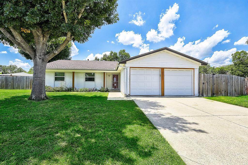 2312 Windsor Court - Photo 1