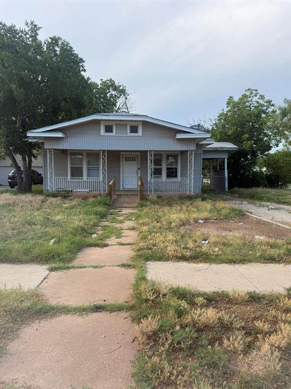 1702 Sandefer Street - Photo 1