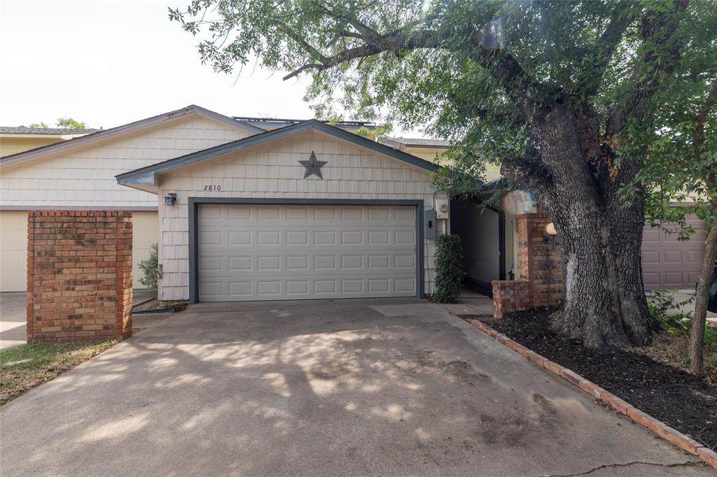 2810 Spring Valley Drive - Photo 1