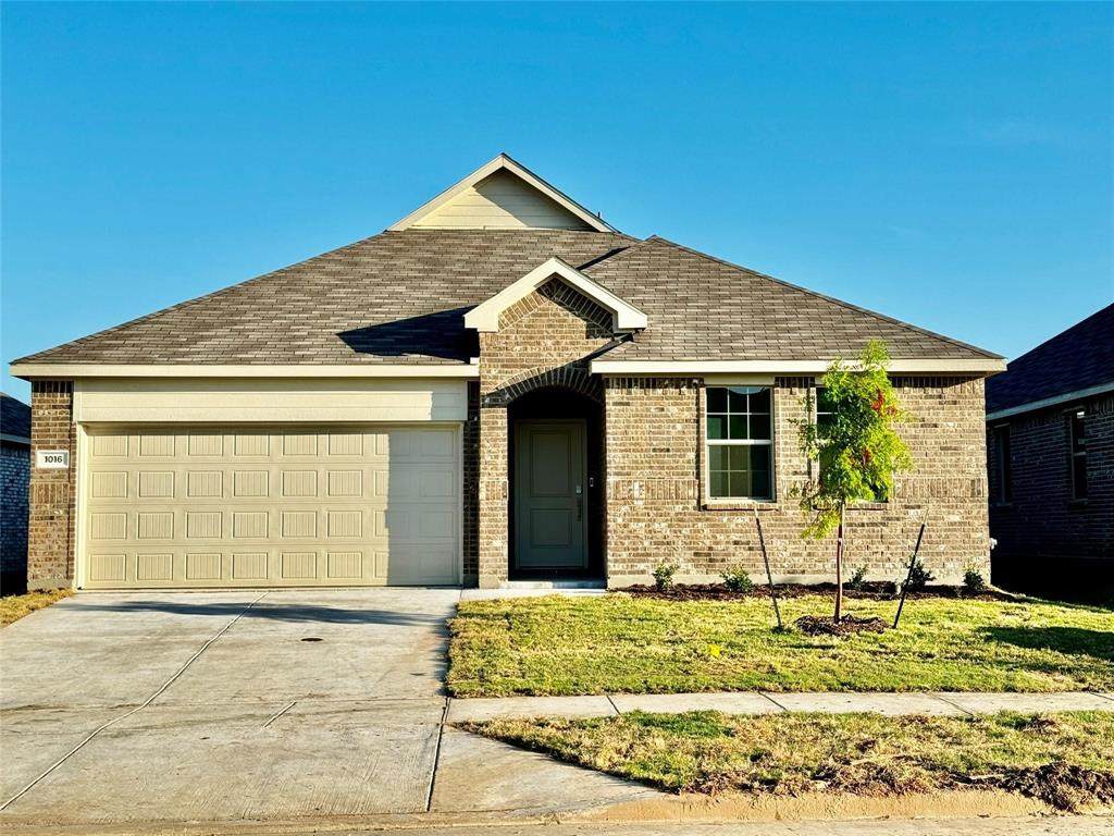 1016 Longleaf Lane - Photo 1