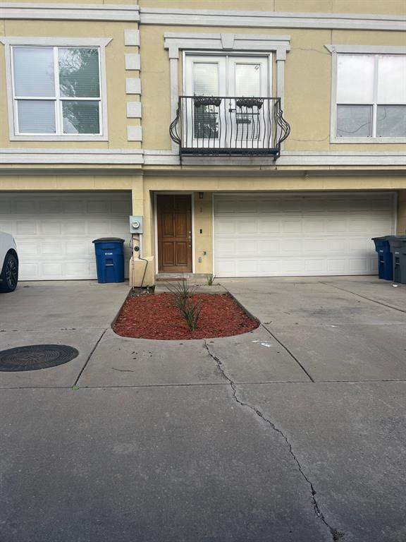 5803 Hudson Street - Photo 1