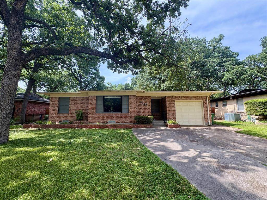 1408 Bluebonnet Trail - Photo 1