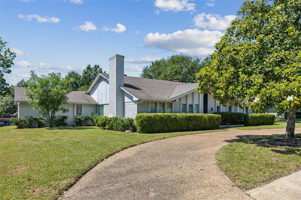 6908 Heatherknoll Drive - Photo 1