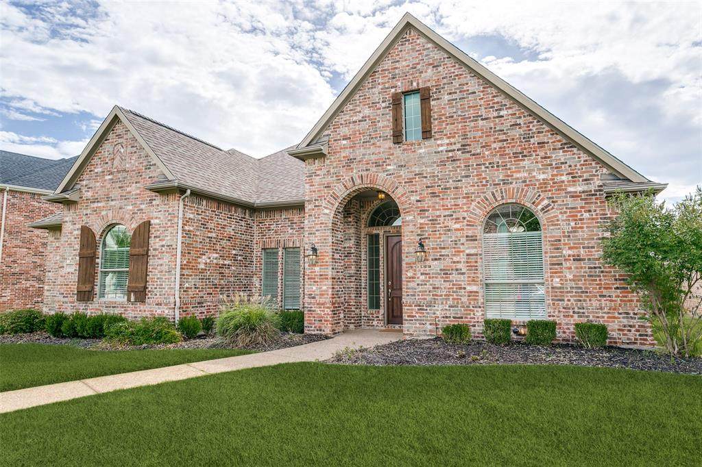 412 Red Castle Drive - Photo 1