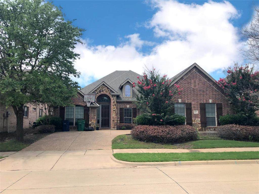 5012 Chatburn Lane - Photo 1